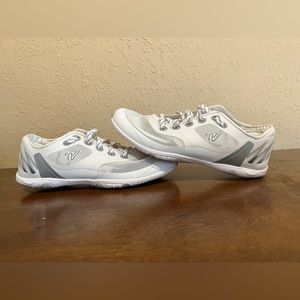 Varsity Ascend cheer shoes
